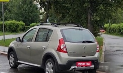 Renault Sandero I, 2014 год, 915 000 рублей, 1 фотография