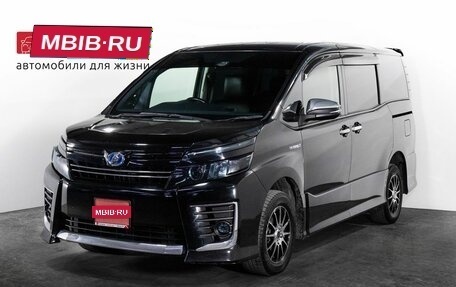 Toyota Voxy III, 2016 год, 2 000 000 рублей, 1 фотография