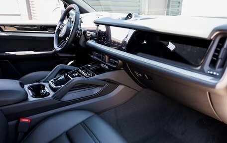 Porsche Cayenne III, 2025 год, 15 500 298 рублей, 22 фотография