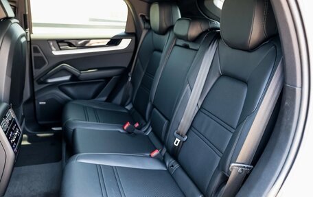 Porsche Cayenne III, 2025 год, 15 500 298 рублей, 24 фотография