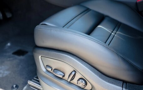 Porsche Cayenne III, 2025 год, 15 500 298 рублей, 23 фотография