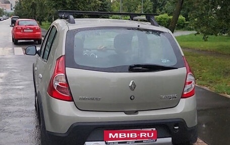 Renault Sandero I, 2014 год, 915 000 рублей, 2 фотография