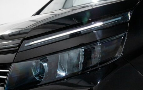 Toyota Voxy III, 2016 год, 2 000 000 рублей, 21 фотография