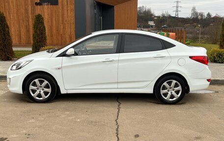 Hyundai Solaris II рестайлинг, 2011 год, 990 000 рублей, 4 фотография