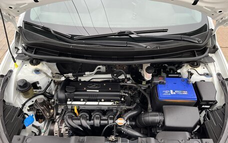 Hyundai Solaris II рестайлинг, 2011 год, 990 000 рублей, 29 фотография