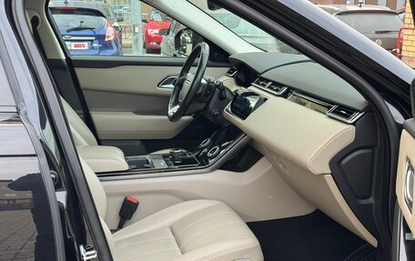 Land Rover Range Rover Velar I, 2017 год, 3 640 000 рублей, 9 фотография