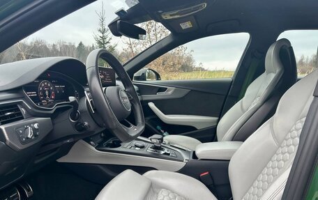 Audi RS 4, 2019 год, 7 500 000 рублей, 12 фотография