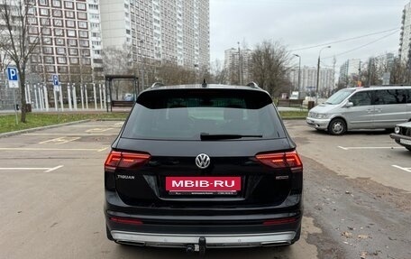 Volkswagen Tiguan II, 2019 год, 2 080 000 рублей, 6 фотография