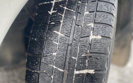 Toyota Avensis III рестайлинг, 2004 год, 700 000 рублей, 25 фотография