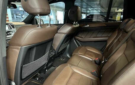 Mercedes-Benz GL-Класс, 2015 год, 3 500 000 рублей, 26 фотография