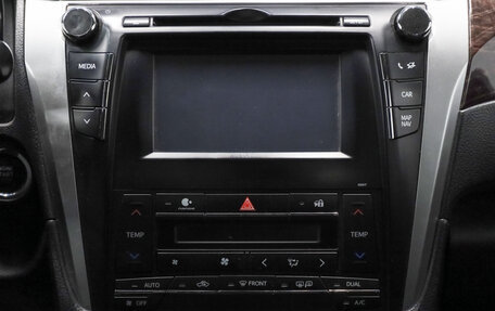 Toyota Camry, 2016 год, 2 199 000 рублей, 14 фотография