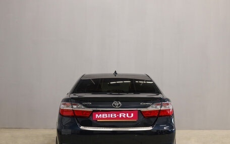 Toyota Camry, 2016 год, 2 199 000 рублей, 6 фотография