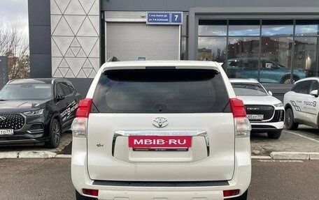 Toyota Land Cruiser Prado 150 рестайлинг 2, 2011 год, 2 849 000 рублей, 4 фотография