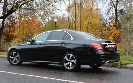 Mercedes-Benz E-Класс, 2019 год, 2 750 000 рублей, 2 фотография