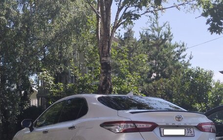 Toyota Camry, 2019 год, 3 150 000 рублей, 2 фотография