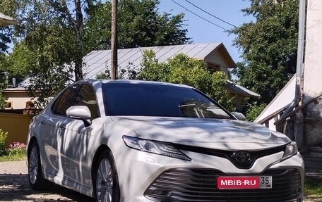 Toyota Camry, 2019 год, 3 150 000 рублей, 6 фотография