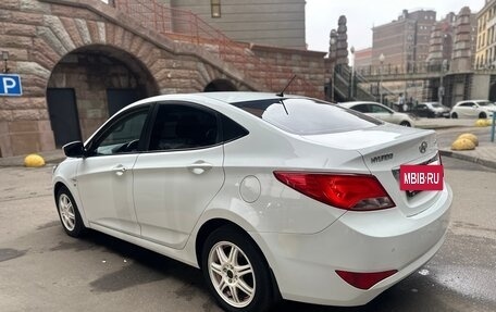 Hyundai Solaris II рестайлинг, 2014 год, 1 030 000 рублей, 11 фотография