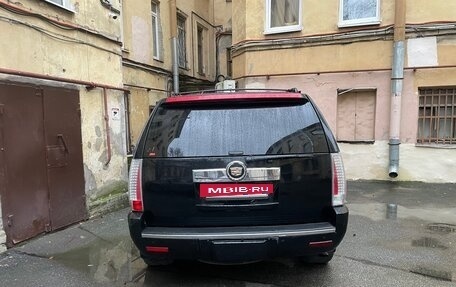 Cadillac Escalade III, 2010 год, 1 700 000 рублей, 10 фотография