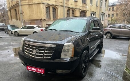 Cadillac Escalade III, 2010 год, 1 700 000 рублей, 8 фотография