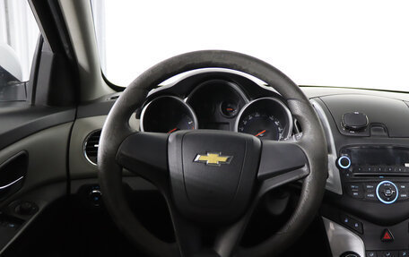 Chevrolet Cruze II, 2014 год, 769 990 рублей, 9 фотография