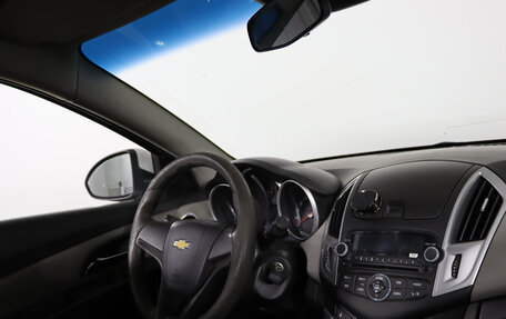 Chevrolet Cruze II, 2014 год, 769 990 рублей, 10 фотография