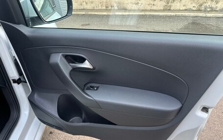 Volkswagen Polo VI (EU Market), 2019 год, 1 100 000 рублей, 17 фотография