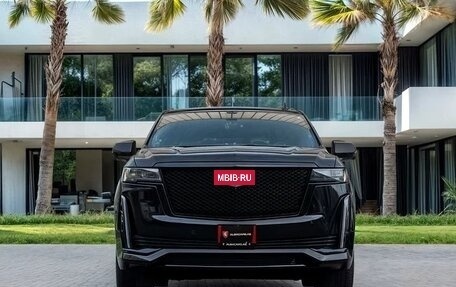 Cadillac Escalade V, 2022 год, 10 250 032 рублей, 4 фотография