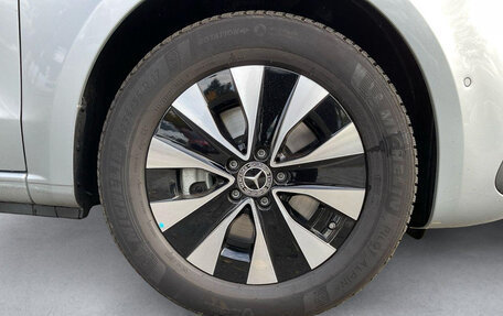 Mercedes-Benz V-Класс, 2024 год, 11 690 000 рублей, 9 фотография