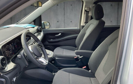 Mercedes-Benz V-Класс, 2024 год, 11 690 000 рублей, 10 фотография