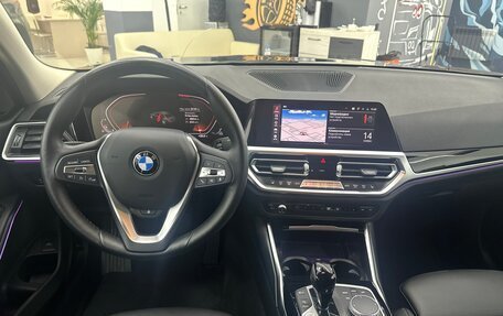 BMW 3 серия, 2021 год, 4 200 000 рублей, 14 фотография