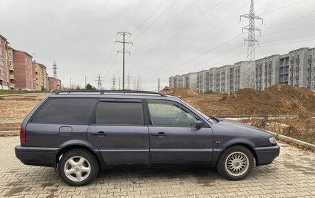 Volkswagen Passat B4, 1995 год, 250 000 рублей, 3 фотография