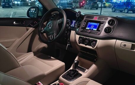 Volkswagen Tiguan I, 2011 год, 1 300 000 рублей, 10 фотография