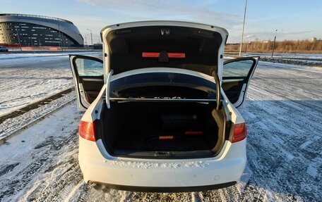 Audi A4, 2011 год, 1 050 000 рублей, 11 фотография