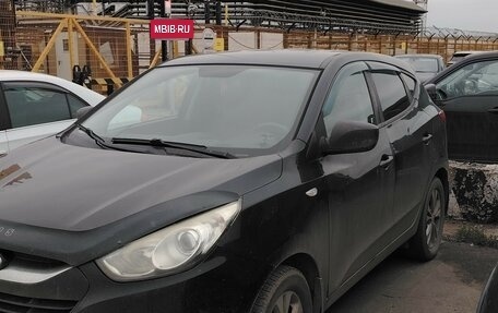 Hyundai ix35 I рестайлинг, 2013 год, 990 000 рублей, 2 фотография