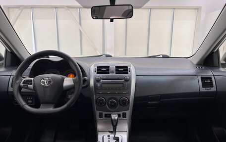 Toyota Corolla, 2011 год, 1 050 000 рублей, 10 фотография