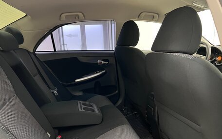 Toyota Corolla, 2011 год, 1 050 000 рублей, 32 фотография