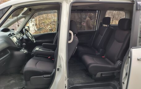 Nissan Serena IV, 2012 год, 1 315 000 рублей, 13 фотография