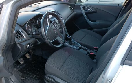 Opel Astra J, 2013 год, 600 000 рублей, 6 фотография