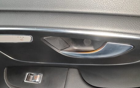 Mercedes-Benz V-Класс, 2019 год, 7 850 000 рублей, 6 фотография