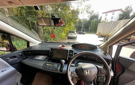 Honda Freed I, 2010 год, 950 000 рублей, 3 фотография