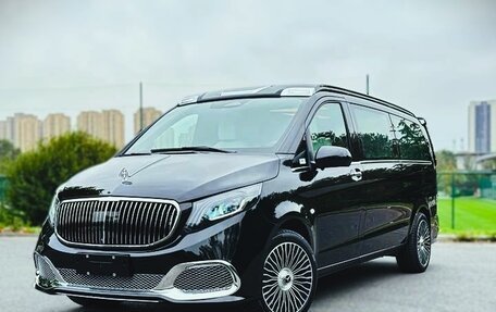 Mercedes-Benz Vito, 2022 год, 6 105 000 рублей, 4 фотография