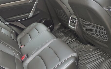 Geely Atlas, 2023 год, 2 100 000 рублей, 13 фотография