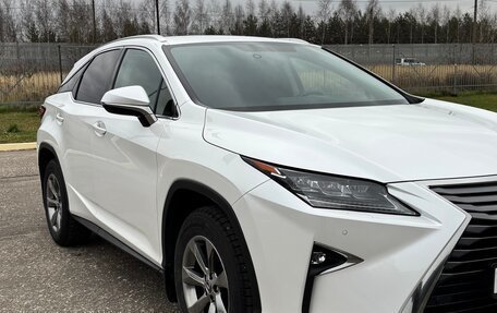 Lexus RX IV рестайлинг, 2019 год, 5 000 000 рублей, 8 фотография