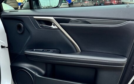 Lexus RX IV рестайлинг, 2019 год, 5 000 000 рублей, 22 фотография