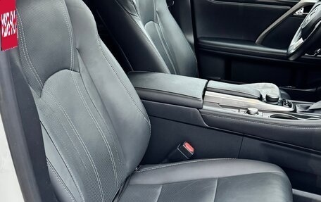 Lexus RX IV рестайлинг, 2019 год, 5 000 000 рублей, 21 фотография