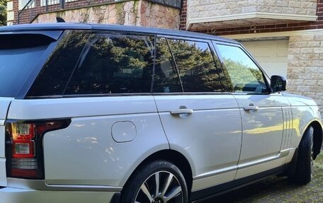 Land Rover Range Rover IV рестайлинг, 2016 год, 4 600 000 рублей, 7 фотография