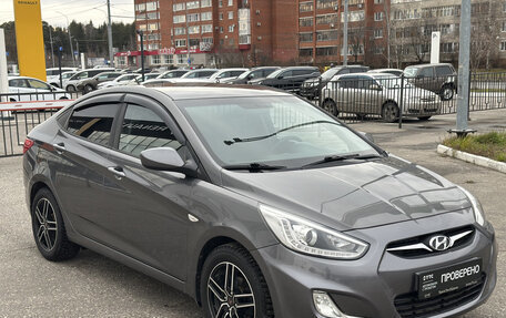 Hyundai Solaris II рестайлинг, 2014 год, 960 000 рублей, 3 фотография