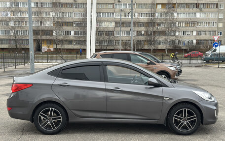 Hyundai Solaris II рестайлинг, 2014 год, 960 000 рублей, 4 фотография