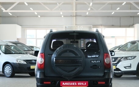 Chevrolet Niva I рестайлинг, 2016 год, 689 000 рублей, 6 фотография
