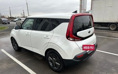 KIA Soul III, 2021 год, 2 150 000 рублей, 15 фотография